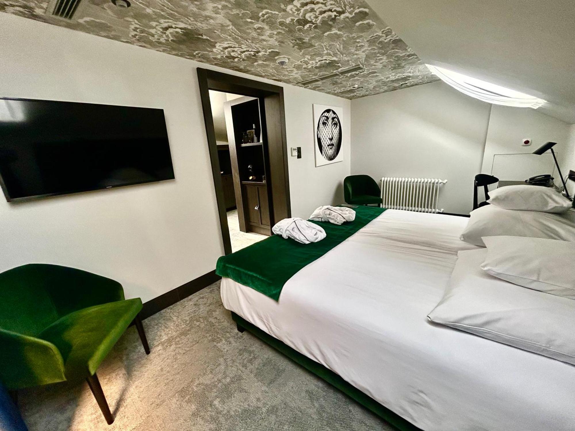 Hotel Liberte 33 BW Premier Collection Poznan Dış mekan fotoğraf